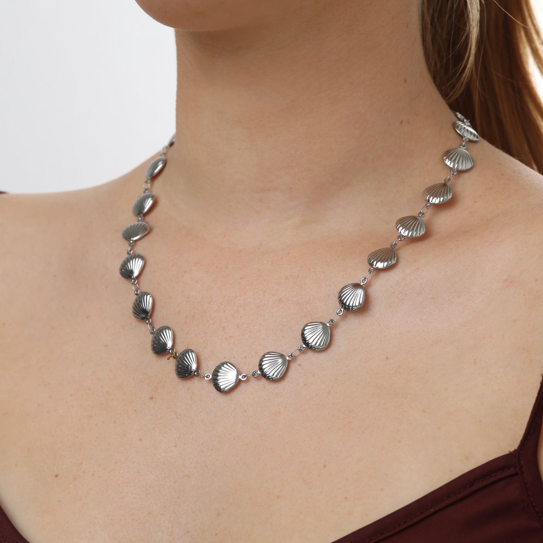 Estrid - Shell Necklace in Stainless Steel | Timi of Sweden