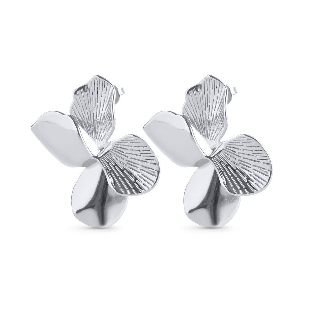 Laila – flower earrings in stainless steel, silver | Timi of Sweden